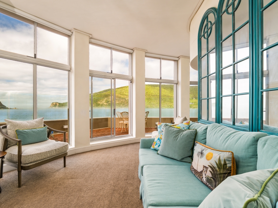4 Bedroom Property for Sale in Leisure Isle Western Cape